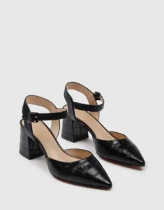 Top medium heels manufacturers in Pakistan, Lajwanti Designers specializes in high-quality, stylish medium heels for women.