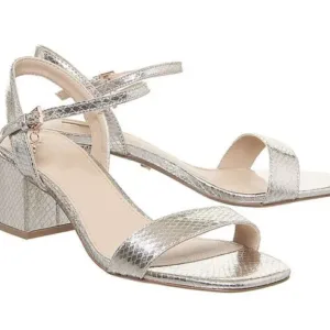 Stylish medium heel sandals for women by Lajwanti Designers, designed for comfort and sophisticated style.