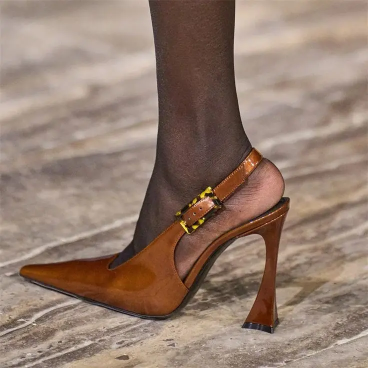 How to start your own custom footwear brand in 2026