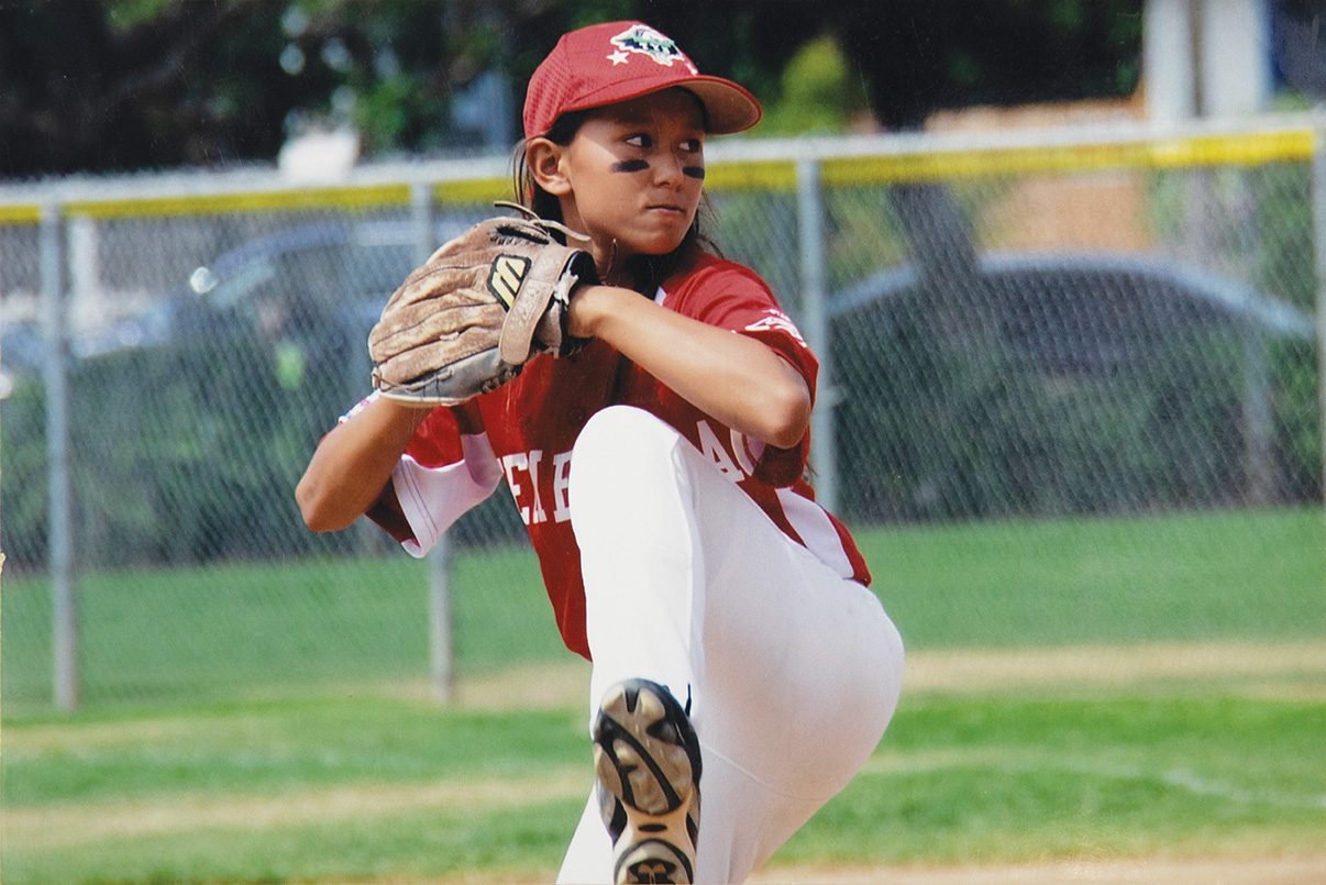 Women’s Baseball Uniforms Manufacturer